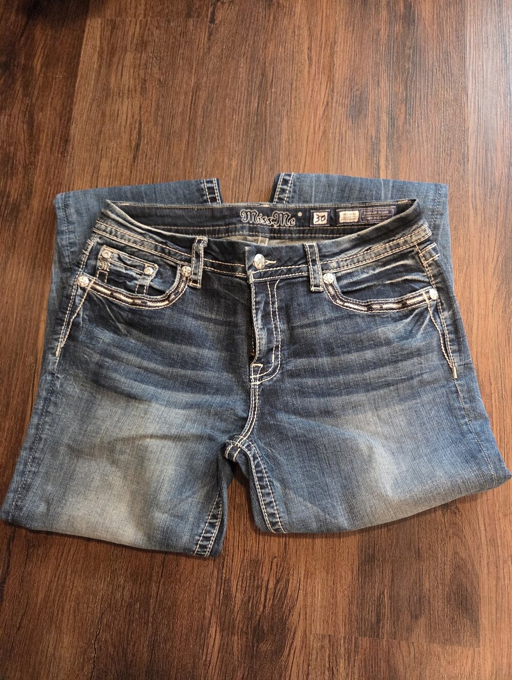 Miss Me Mid Rise Easy Bootcut Jeans Size 30 Medium Wash Thick Stitch